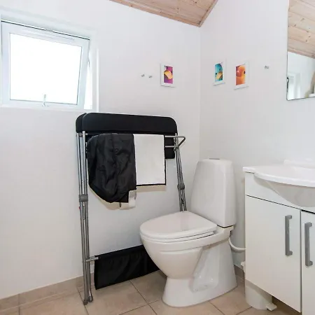 Semesterbostad Holiday Home Sydals Xlix *